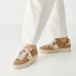 Kép Tamaris 1-23724-42-371 Női tornacipő barna