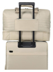 Kép Travelite BARBARA Stepp Weekender szatén nude 36 L