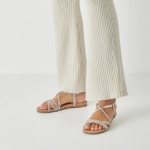 Kép Tamaris 1-28130-46-116 Női pezsgő színű szandálok