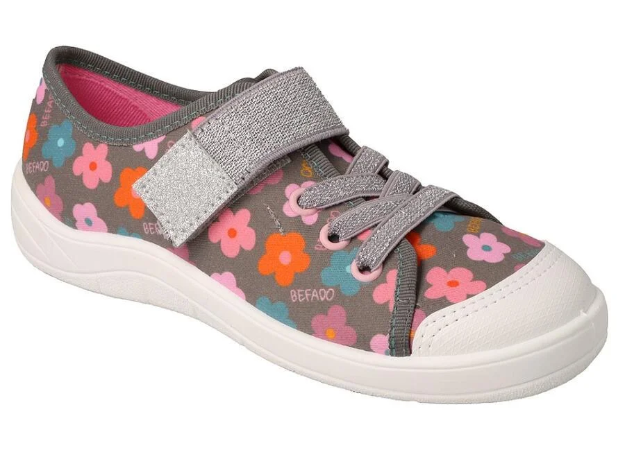 Kép BEFADO 351Y038 lányoknak tornacipő 1SZ virágok