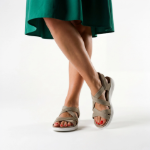 Kép Batz Breeze bézs női egészségszandál